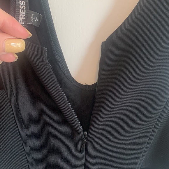 EXPRESS black bodysuit size small - Picture 7 of 7